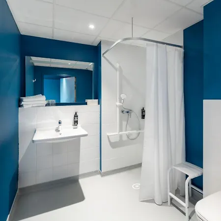 Ibis Budget Hotel 2*