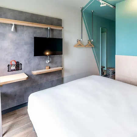 Ibis Budget Hotel 2*